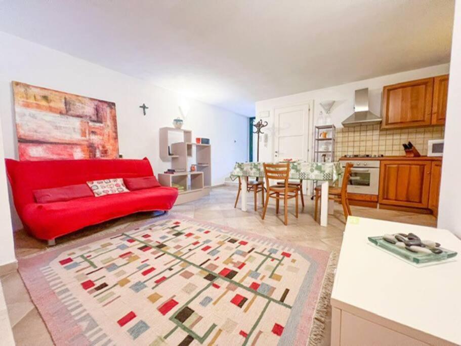 Vila Hibryd: In Centro, A Due Passi Dal Mare Oristano Exteriér fotografie